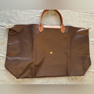 Long champ le pliage travel satchel chocolate brown- new w/o tags
